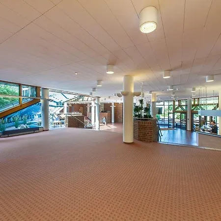 Garner - Akademie Hotel 2*